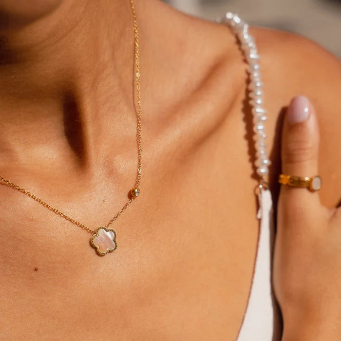Colar Clover Banhado em Ouro 18K