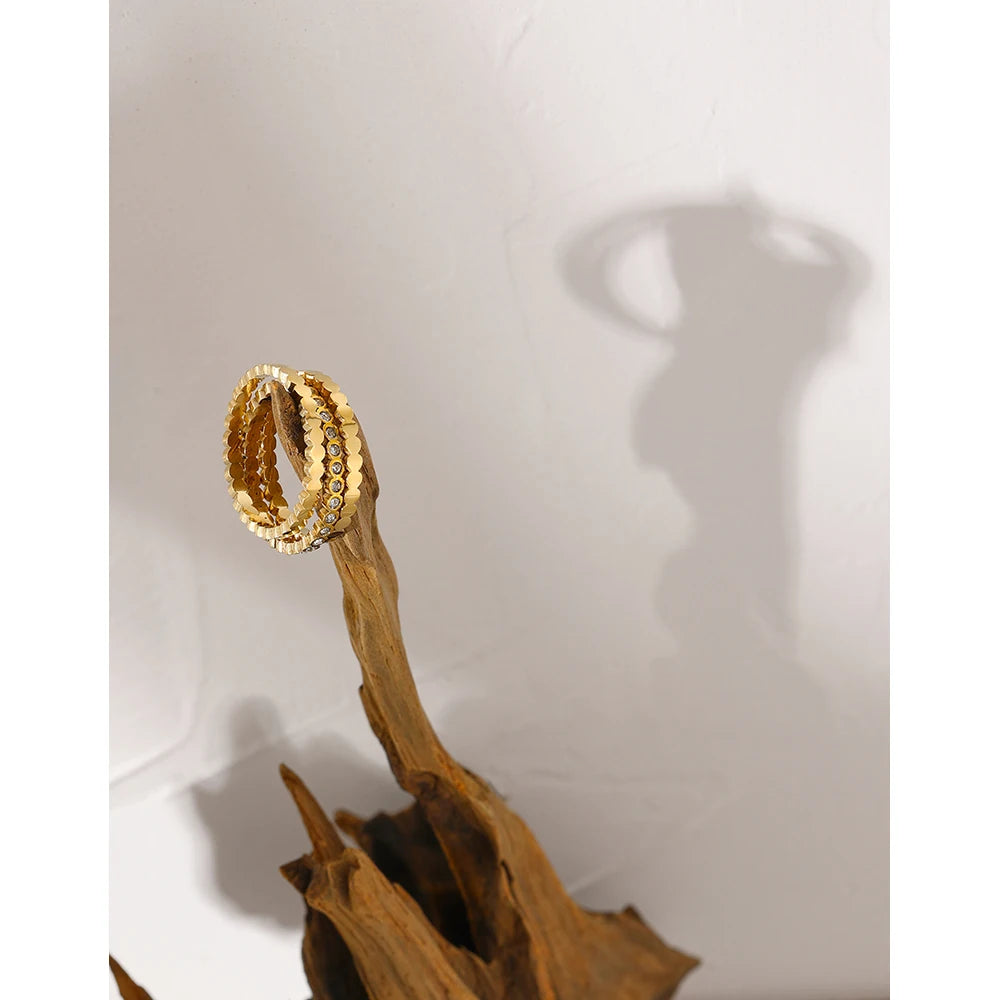 Anel Cézanne Cravejado Banhado em Ouro 18k