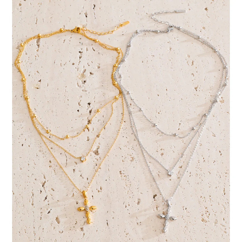 Colar Sainte Croix Banhado em Ouro 18k