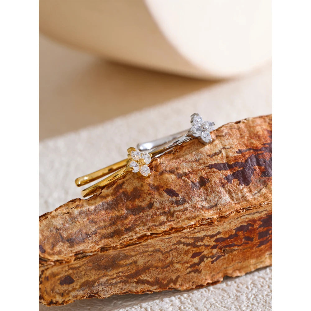 Anel Bellarose Flower Banhado em Ouro 18k