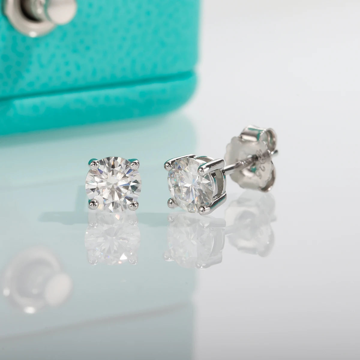 Brincos Étoile Moissanite