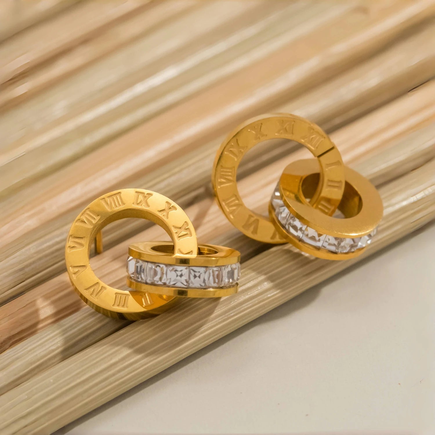 Brinco Imperia Banhado em Ouro 18K