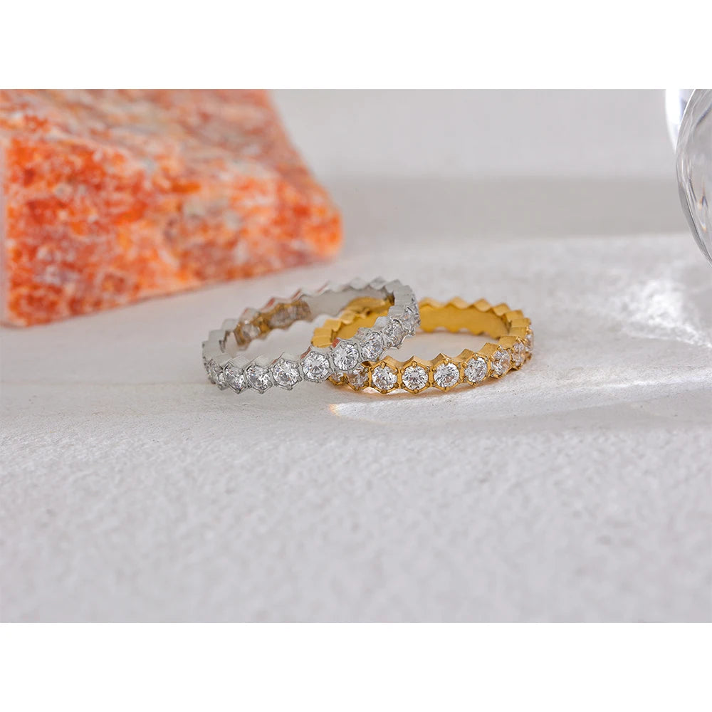 Anel Amarante Elegance Banhado em Ouro 18